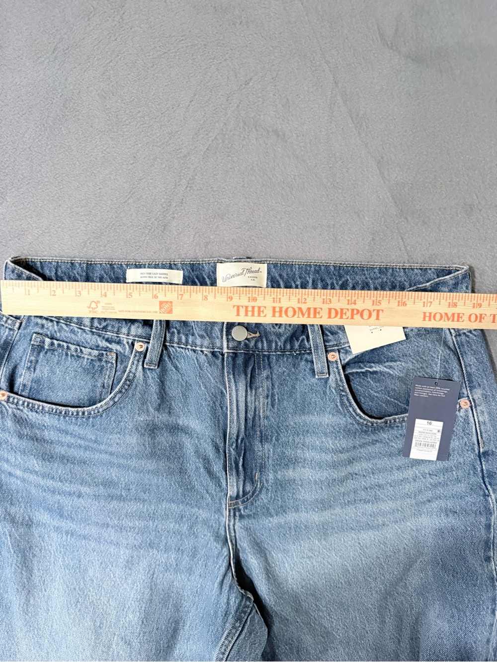 Universal Thread - Women’s High Rise Easy Barrel Jeans ( Size-10 NWOT / 16 NWT) - Picture 10 of 13